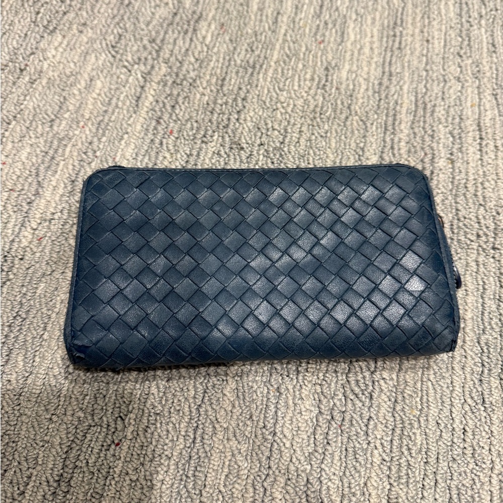 Bottega Veneta Blue Wallet